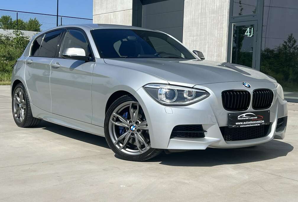 BMW M135i AUTOMAAT/320PK/TOPSTAAT/57.000KM/BMW HISTORY