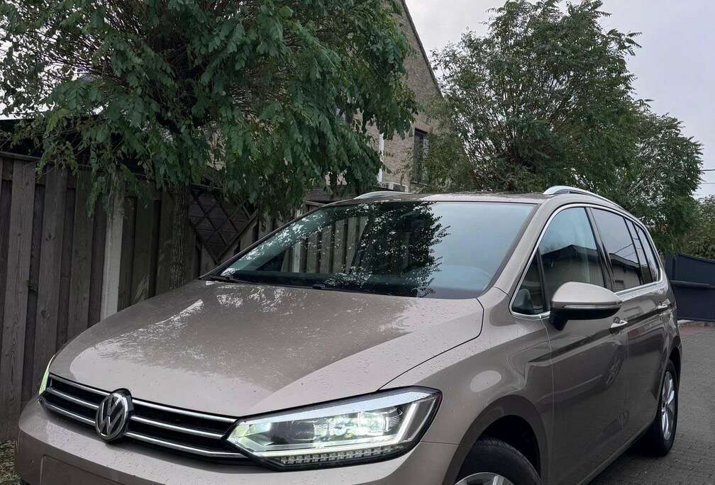Volkswagen 1.6 TDi SCR Highline DSG (EU6.2)
