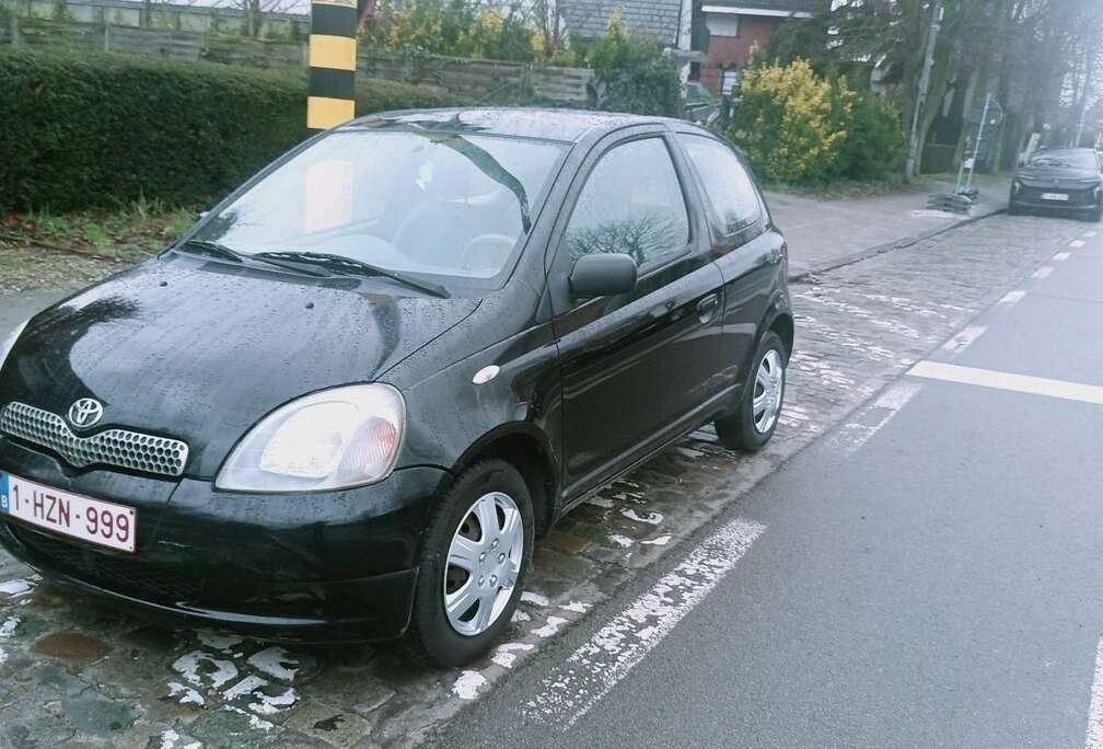 Toyota 1.0i VVT-i 16v Linea Luna