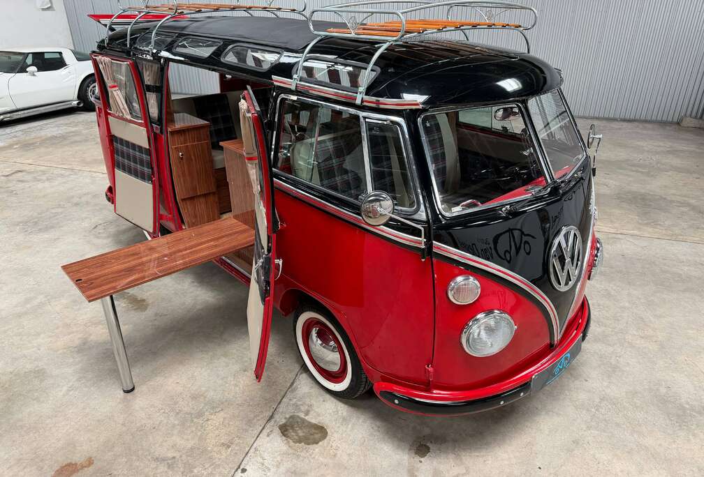 Volkswagen Kombi Samba Style 23 Window Camper