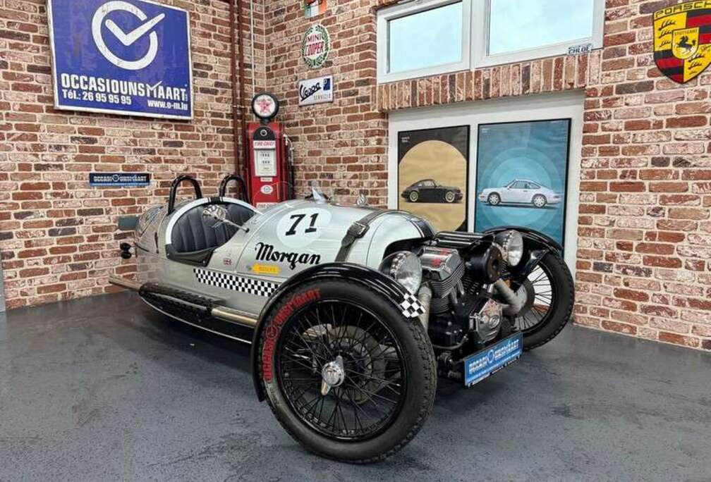 Morgan 3 Wheeler 86cv Edition limité avec volant Brookl