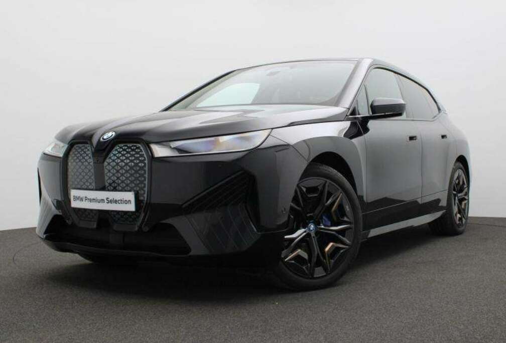 BMW XDRIVE 50 - SKY-LOUNGE - AIR SUSPENSION