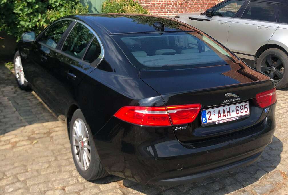 Jaguar XE 2.0 D E-Performance Prestige