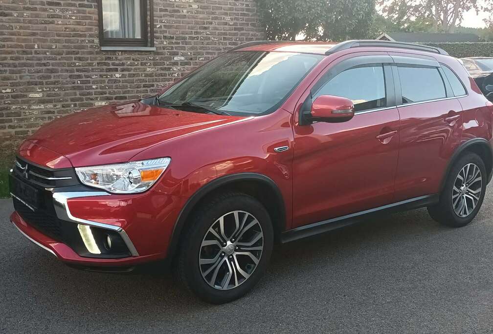 Mitsubishi ASX 1.6i 2WD Diamond Edition (EU6d-TEMP)