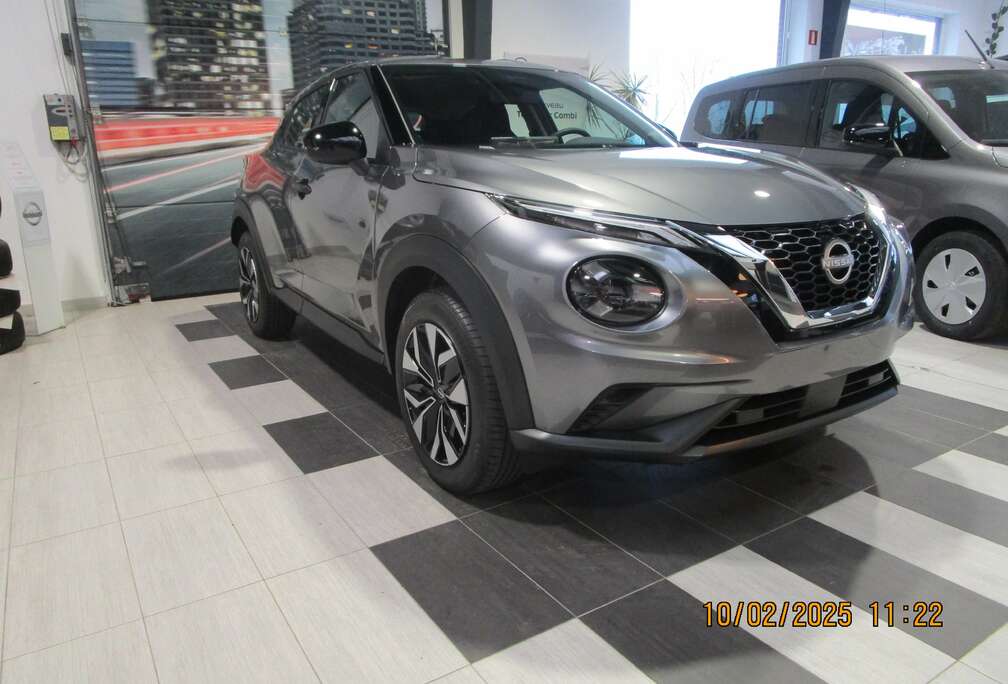 Nissan ACENTA LOOK PACK