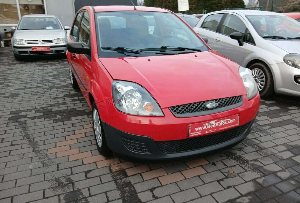 Ford Fiesta 1.4 Turbo TDCi boite automatique