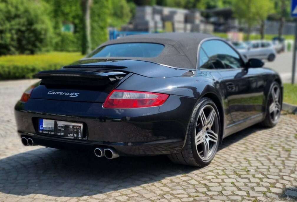 Porsche Carrera 4s Cabrio