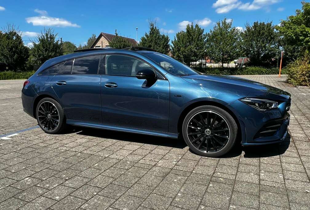 Mercedes-Benz e Shooting Brake 8G-DCT Progressive