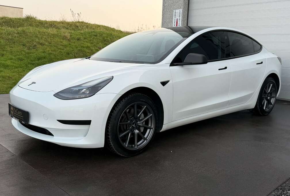 Tesla Model 3 55 kWh Standard Plus