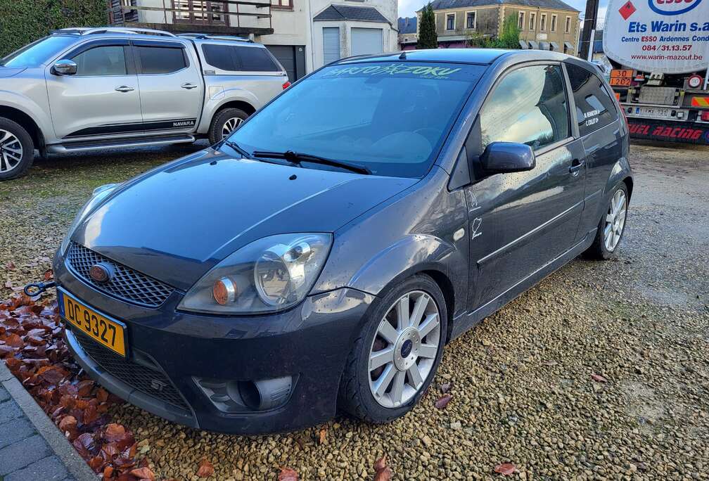 Ford Fiesta+ST+2.0i+16v