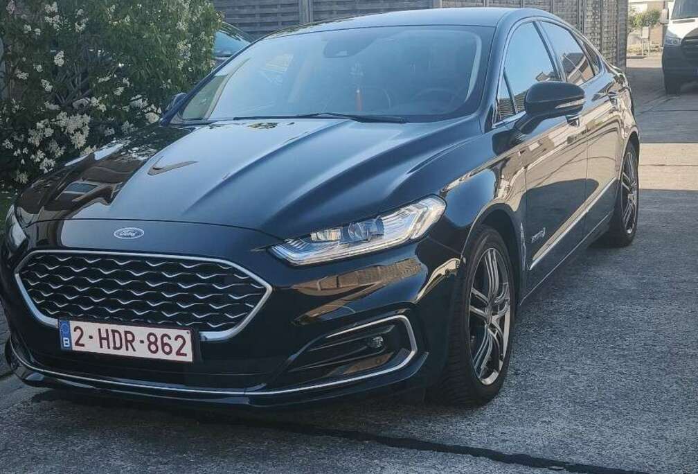 Ford 2.0 Hybrid Start-Stopp CVT Vignale