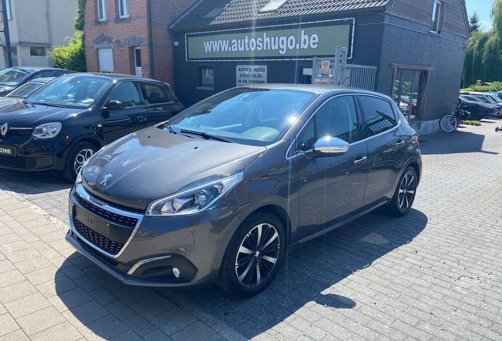 Peugeot 208 1.2 PureTech NAVI CRUISE PDC CAMERA 58000km