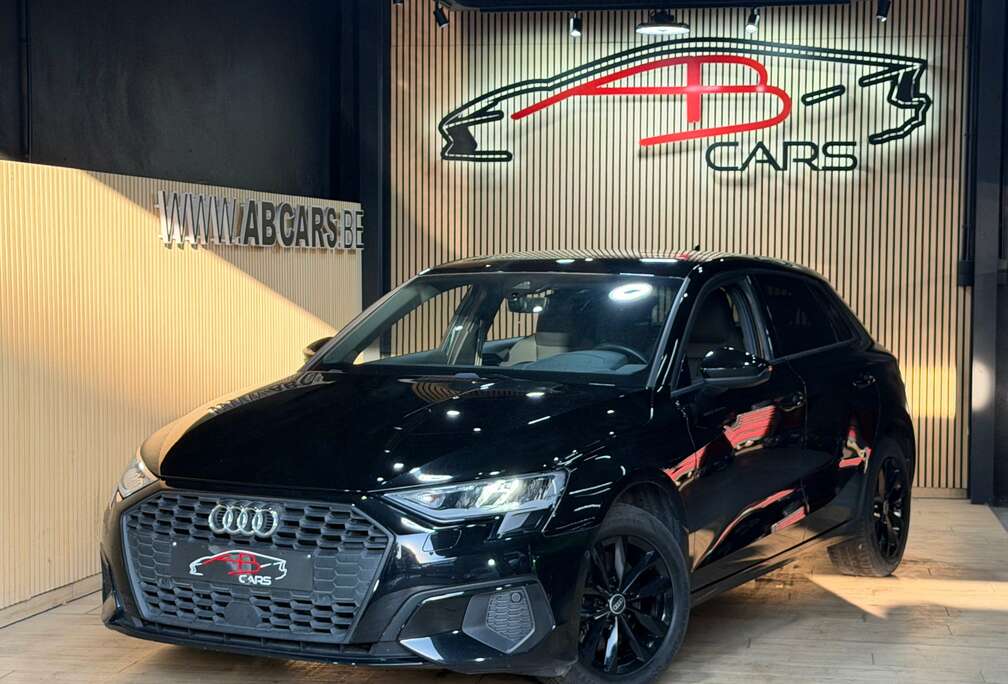 Audi 1.0TFSI S SPORT LINE ** GARANTIE 12 MOIS** 1ER PROP *