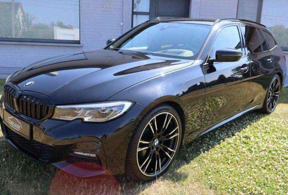BMW Touring 320iAS M-Sport Laser/Leder/HeadUp/MemorySeats/DAB/20\