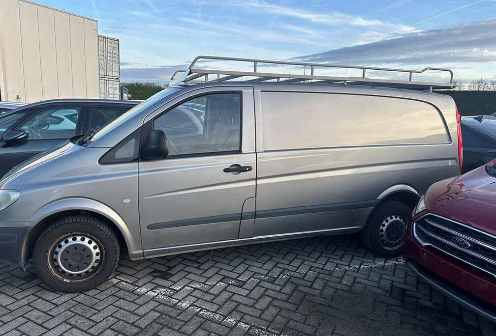 Mercedes-Benz Start enkel met reservesleutel. Enkel voor profess