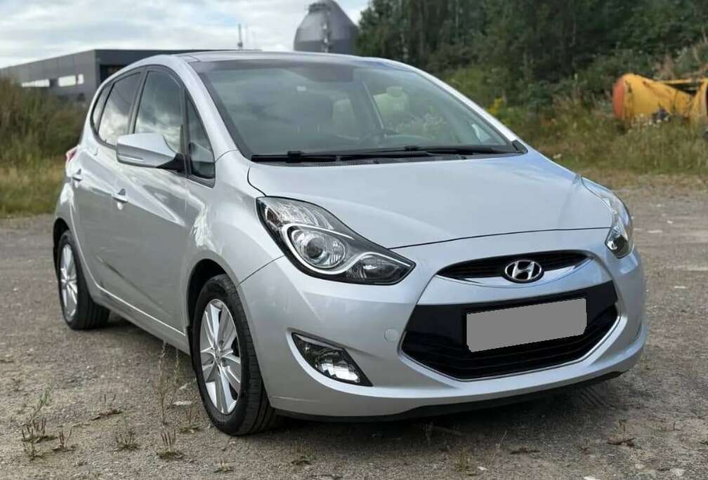 Hyundai iX20 1.6i AUTOMAT//LAV //NY EU