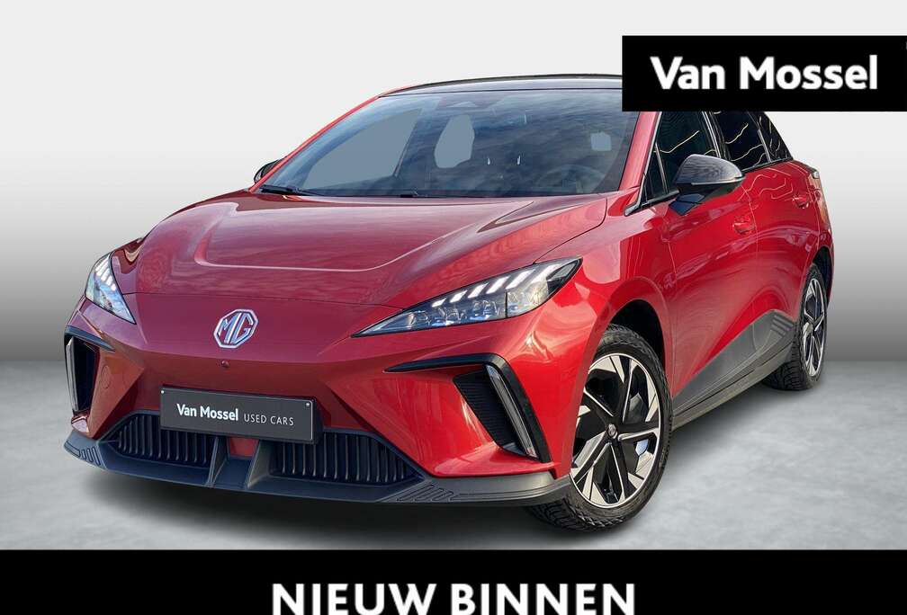 MG 64 kWh Luxury