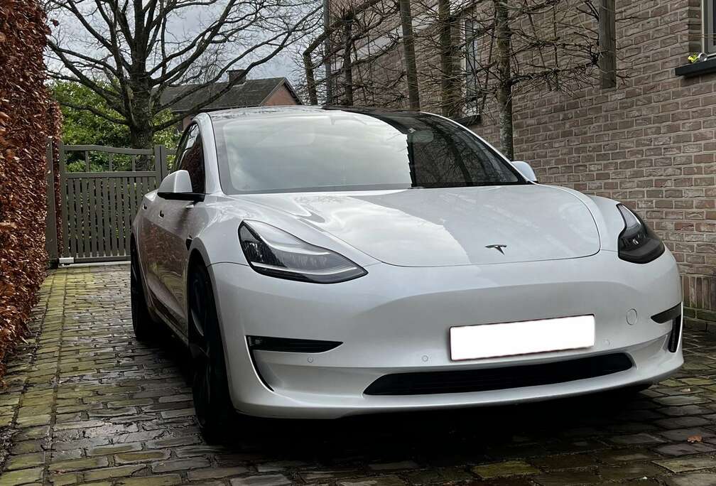 Tesla Performance Dual Motor