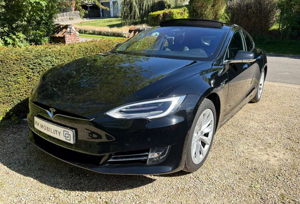 Tesla Model S 75 kWh Dual Motor*4X4* 2X193kW*TOIT OUVRANT*AUTOPILOT Amélioré et CCS inclus*