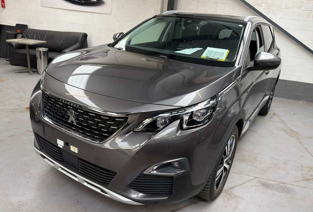 Peugeot 5008 1.5 BlueHDi Crossway