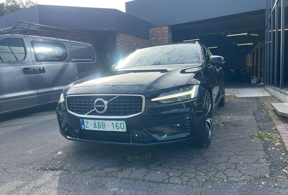 Volvo V60 2.0 T8 AWD PHEV R-Design Geartronic