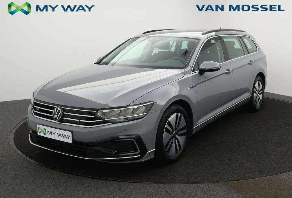 Volkswagen Passat GTE 1.4eHybrid PHEV 218PK *AUTOMAAT*NAVI*ZETELVERWARMING*APPCONNECT*BLTH*CRUISE*PDC*...