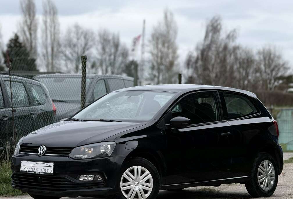 Volkswagen Polo 1.0i Trendline * 2015 * Euro6b *