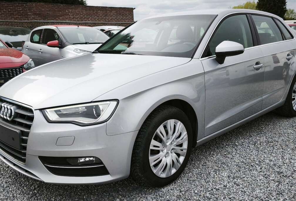 Audi Sportback_1.6 TDi \