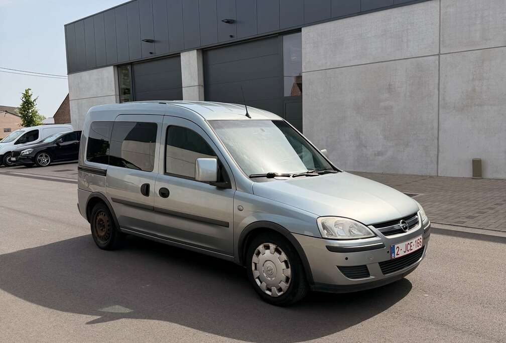 Opel 1.4i Comfort