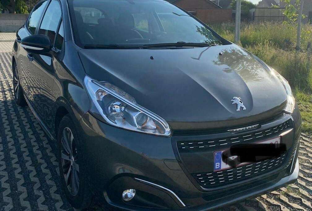 Peugeot 208 1.2i PureTech Active