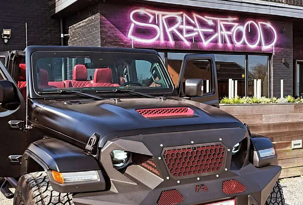 Jeep Gladiator 3.0V6  fully Custom 80th Anniversary