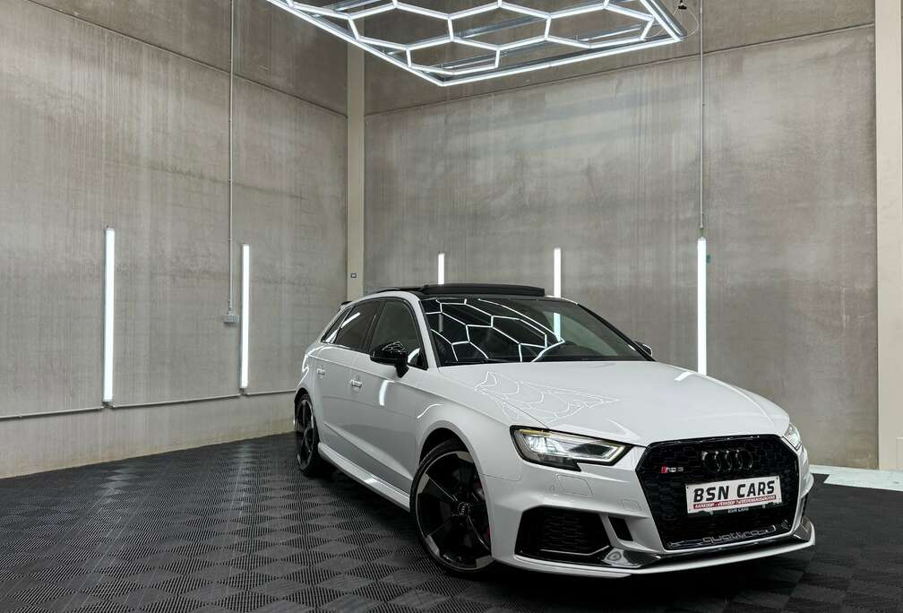 Audi DAZA/PANO/BANGOLUFSEN/CAMERA/CARPLAY/RS SEATS/GARANTIE