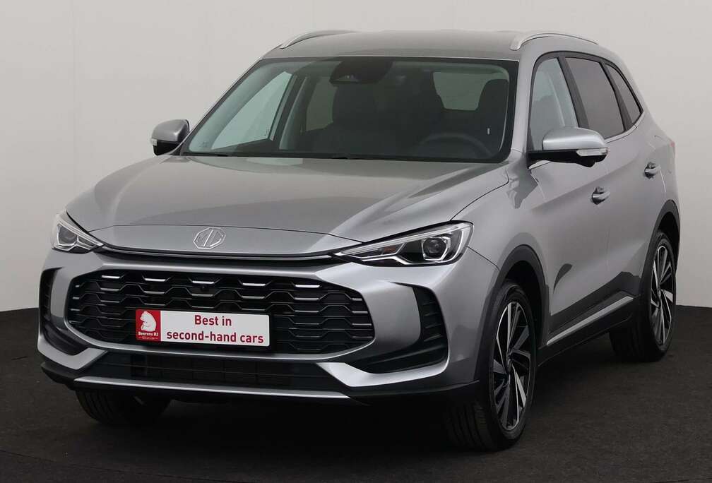 MG 1.5 LUXURY HYBRIDE + A/T + GPS + LEDER + CARPLAY +
