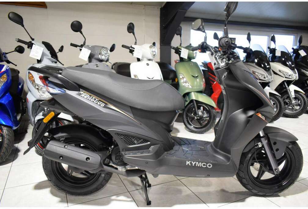 RENOUVO CLASSE B 4T 45KM/H