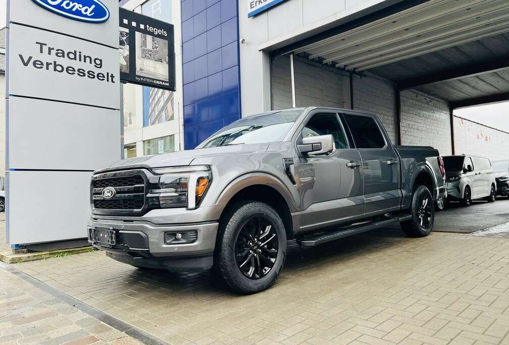 Ford 5.0 V8 / LARIAT / LPG / ROLLER SHUTTER / FULL