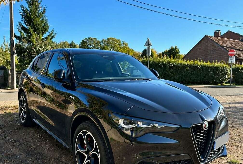 Alfa Romeo 2.2 t Veloce rwd 160cv