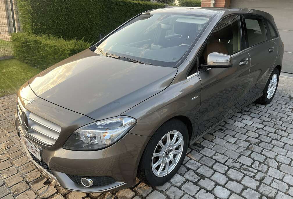 Mercedes-Benz B 180 CDI (BlueEFFICIENCY)