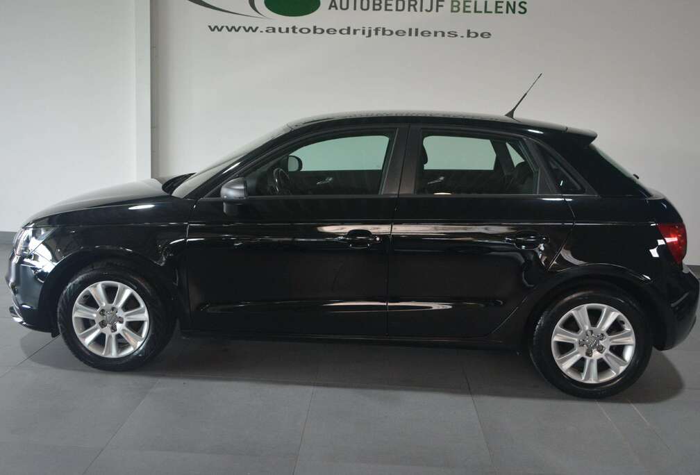 Audi A1 1.2 TFSI Sportback Attrac. BUITENGEWONE TOPST.