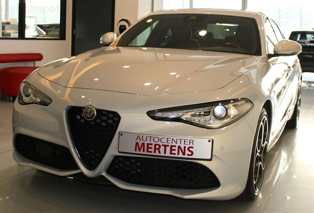 Alfa Romeo Giulia 2.0 Turbo 16V AT8 Sprint