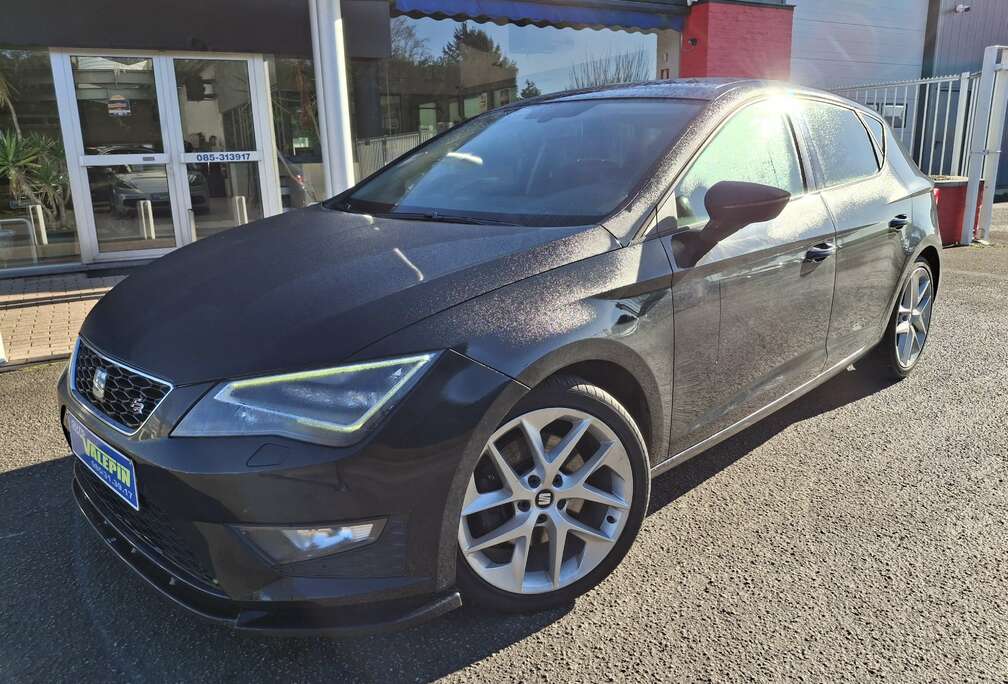 SEAT Leon 1.8TSI 180cv FR DSG GPS/BT/TOE/LED/JA18/APS