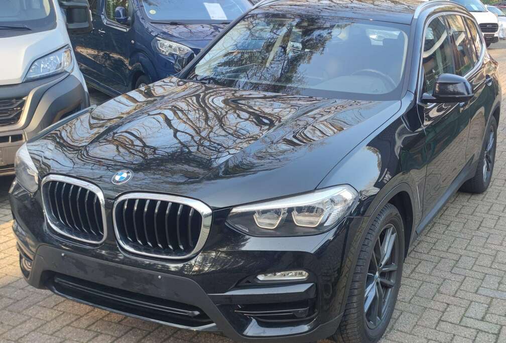 BMW X3 2.0iA xDrive20 OPF   NIEUWSTAAT