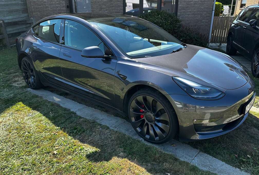 Tesla Model 3 78 kWh AWD Performance (377 kW)