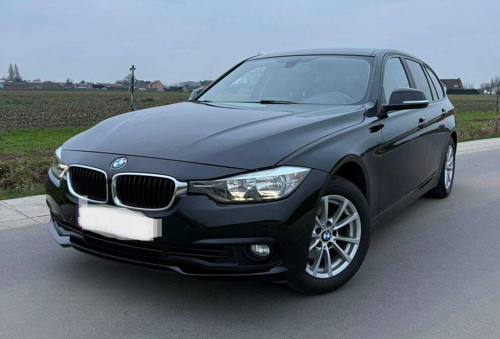 BMW 318i Touring Aut. Advantage