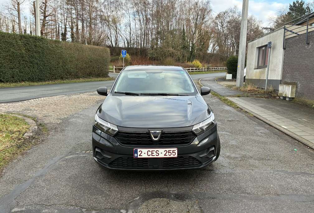 Dacia 1.0i SCe Essential