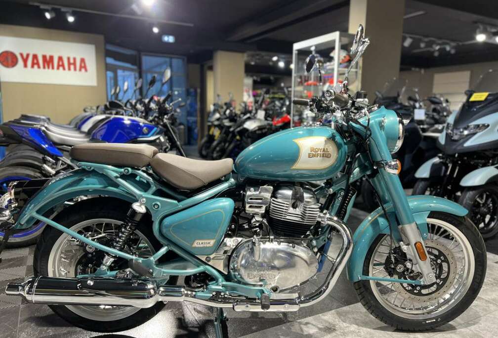 650 Teal Green
