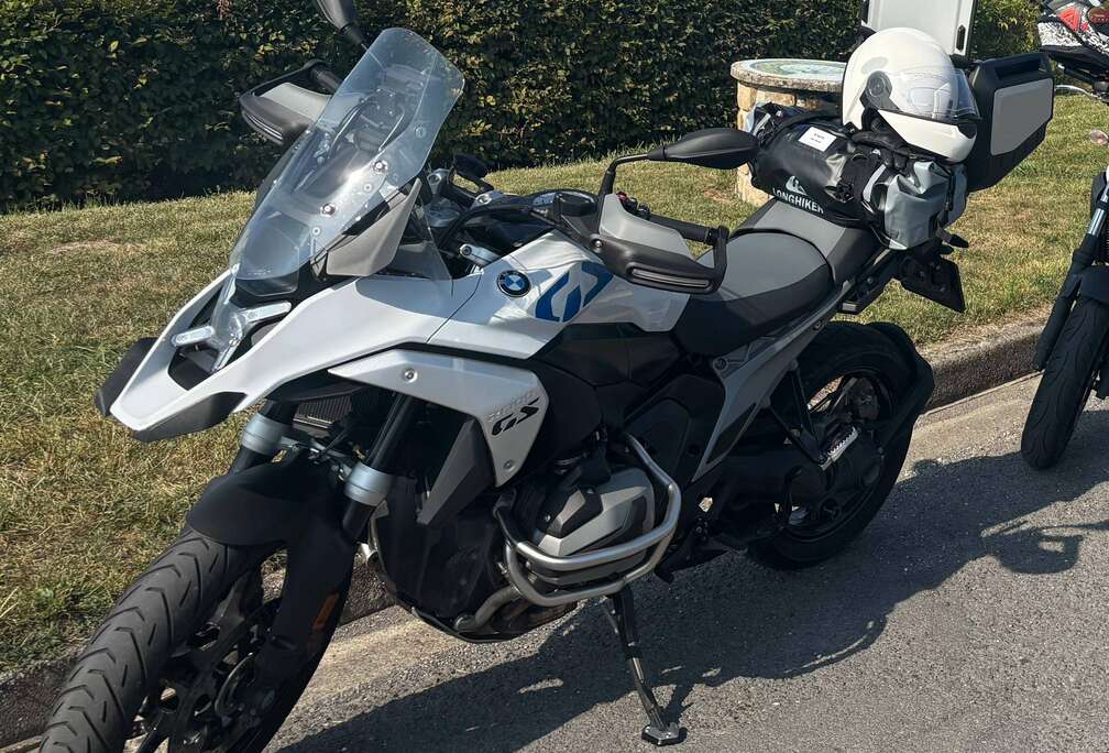 BMW GS 1300 R etat neuf full opt Prix Tvac