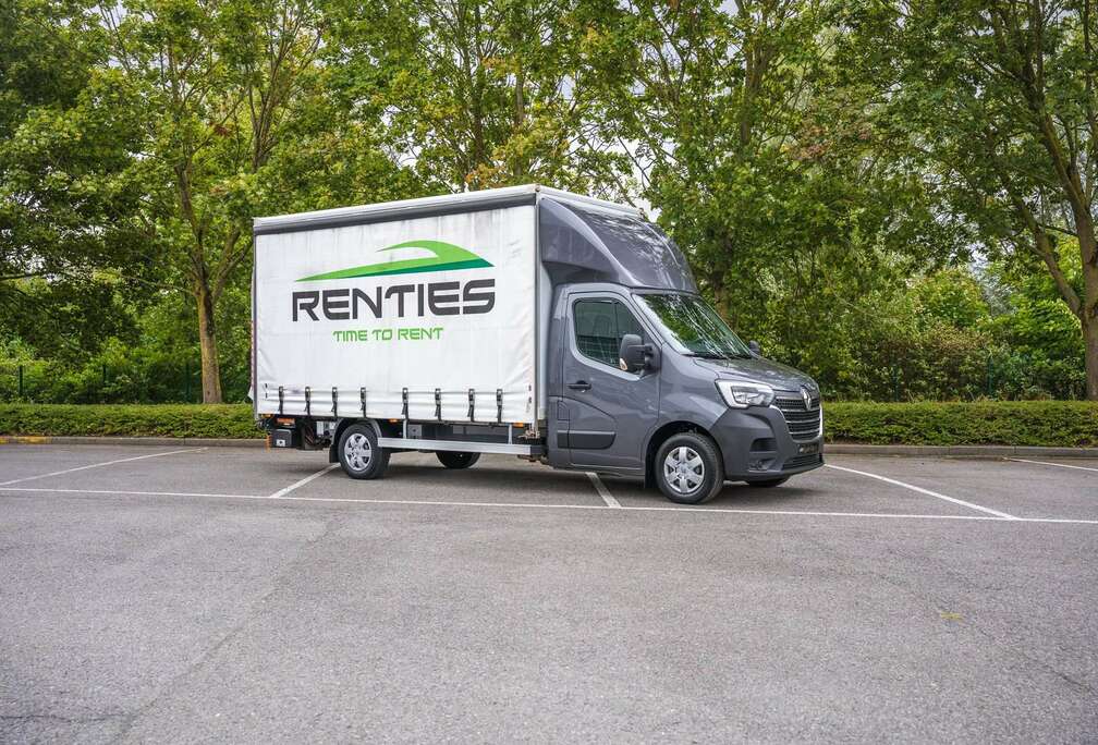 Renault Mastercube + schuifzeil + laadbrug / hollandia / CAM