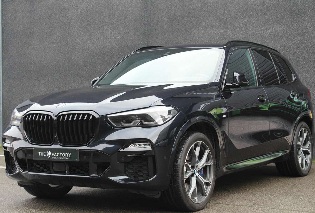 BMW xDrive45e - M Pack - Keyless - Head Up - Alarm