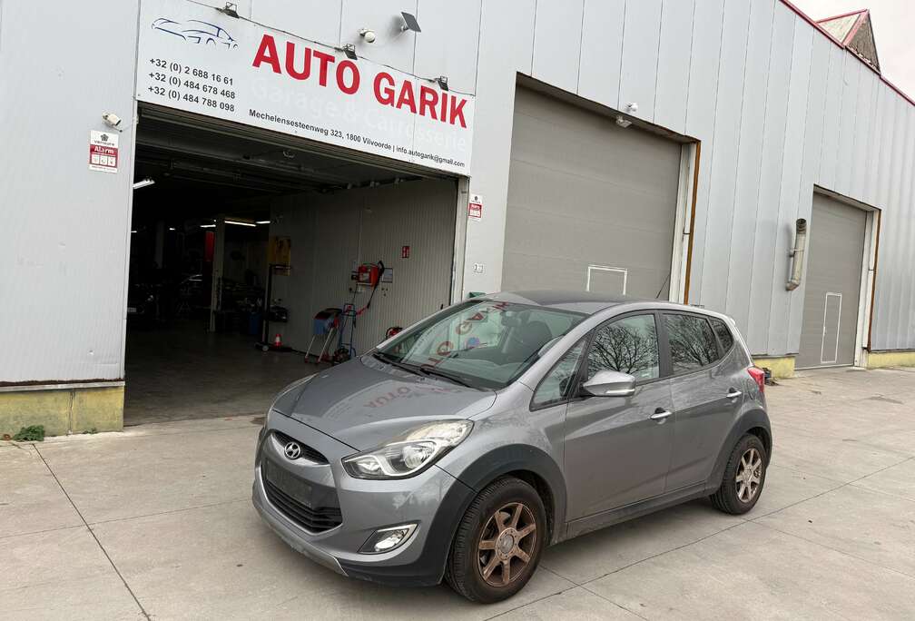 Hyundai iX20 1.6 CRDi Cross