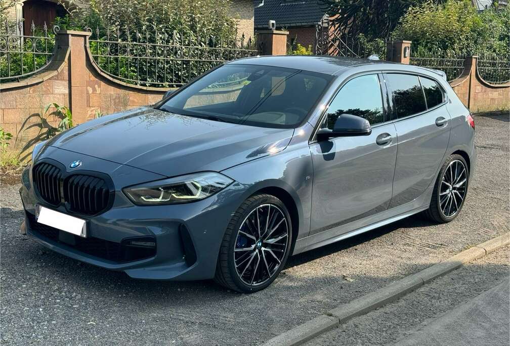 BMW 120i